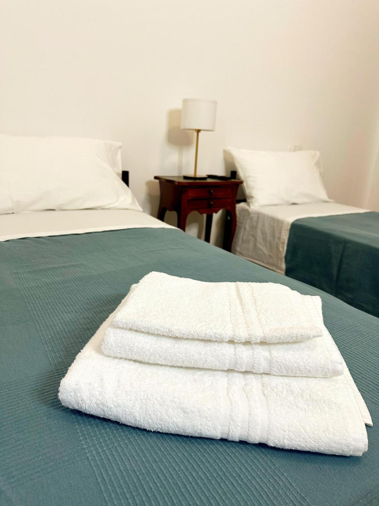 Villa La Casa Di Garibaldi - Casa Privata San Demetrio ne' Vestini Esterno foto